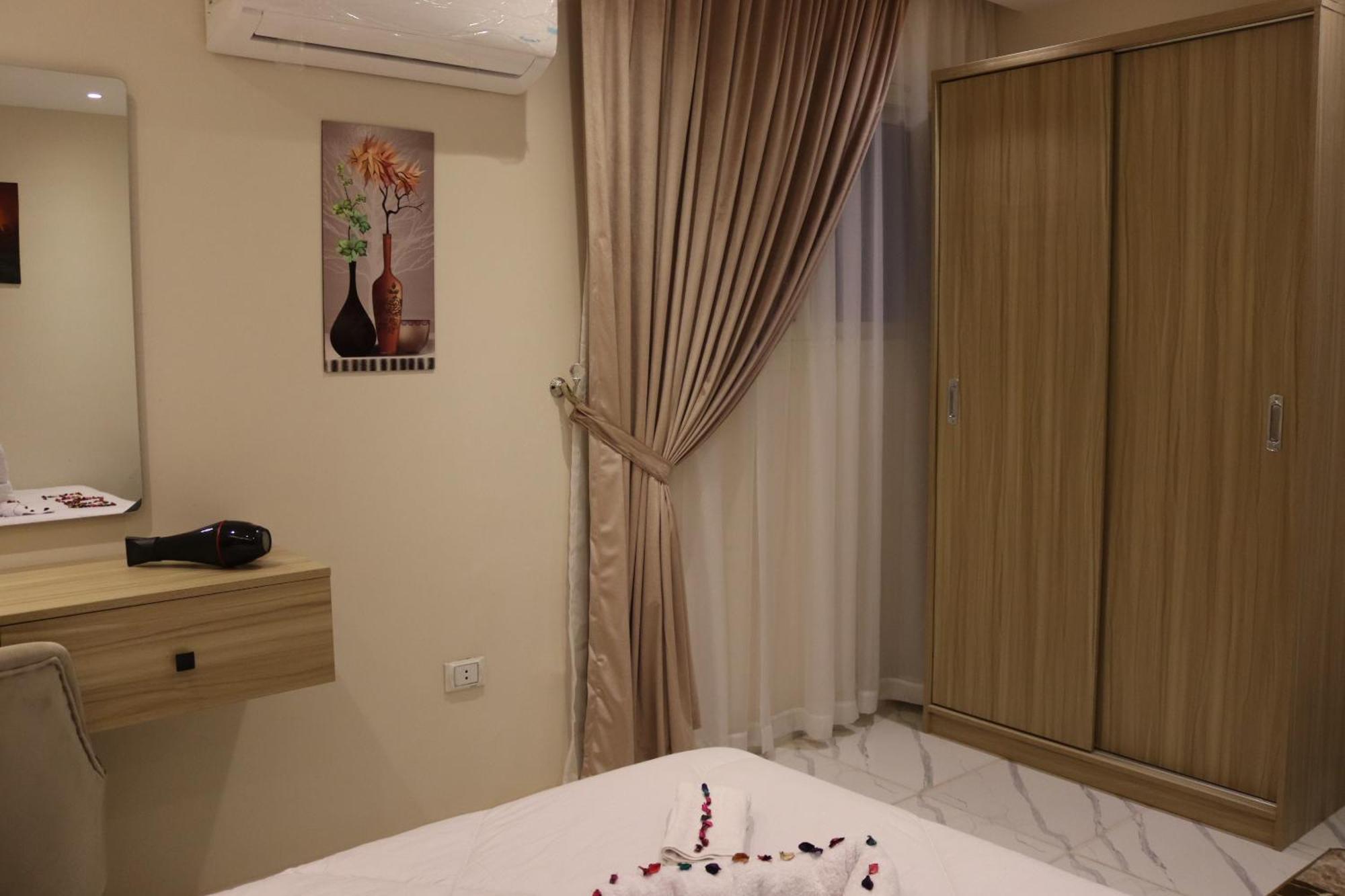 Energy Pyramids View Hostel Kafret el-Gabal Exterior photo