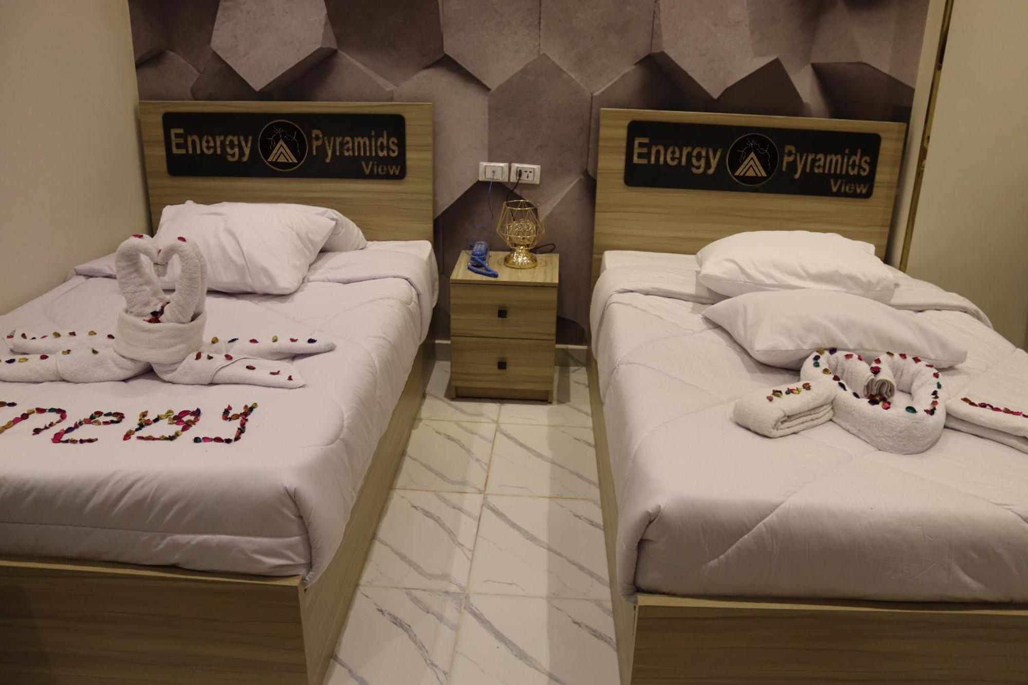 Energy Pyramids View Hostel Kafret el-Gabal Exterior photo