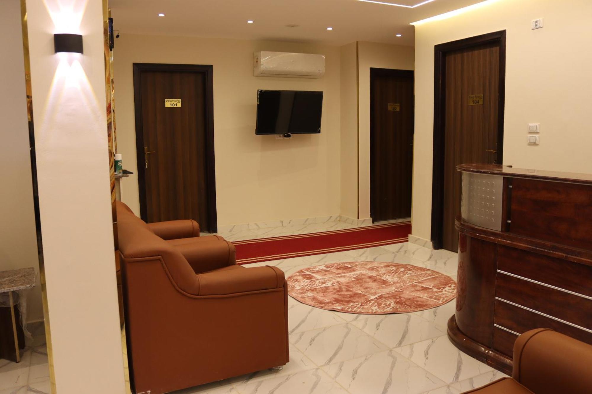 Energy Pyramids View Hostel Kafret el-Gabal Exterior photo