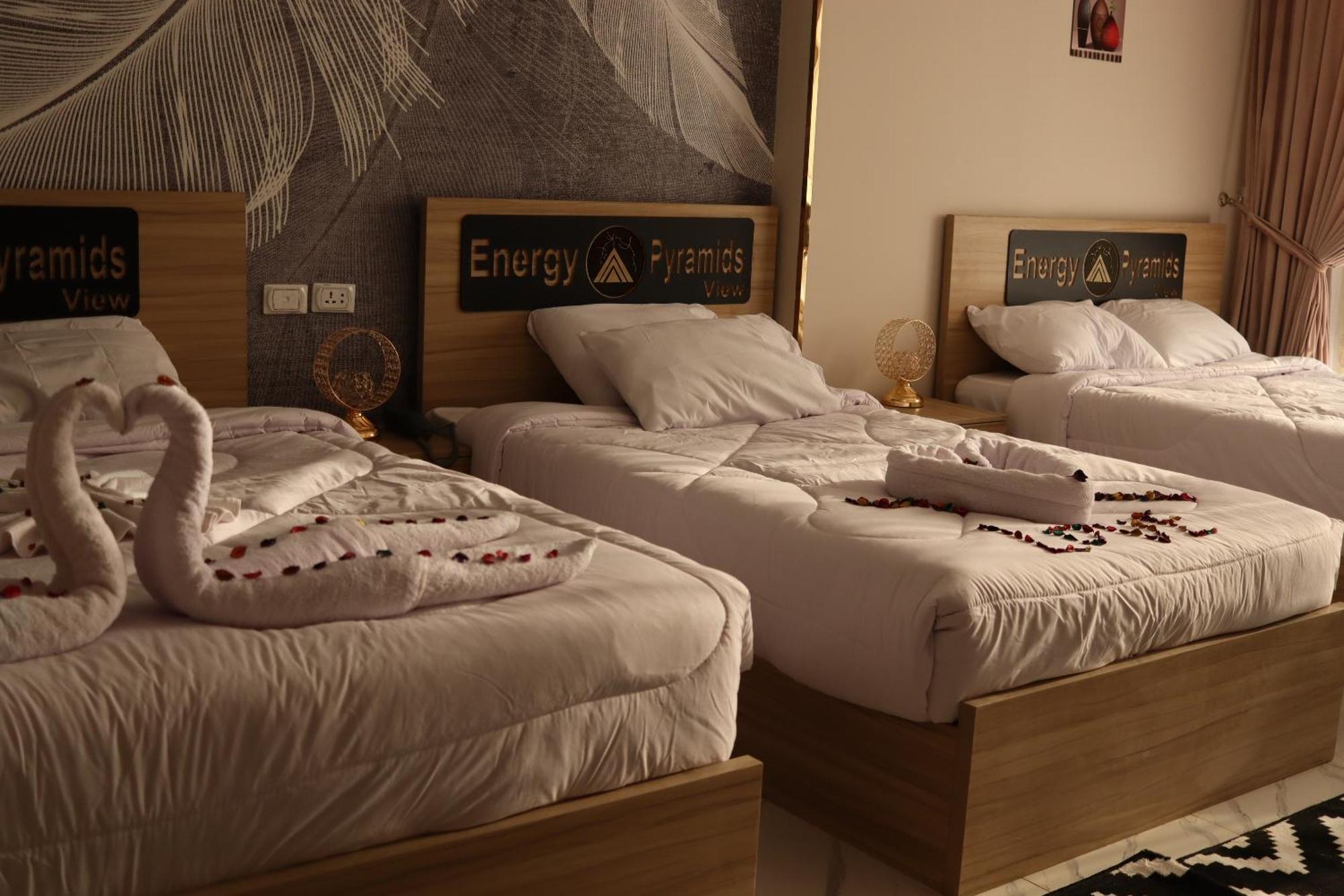 Energy Pyramids View Hostel Kafret el-Gabal Exterior photo